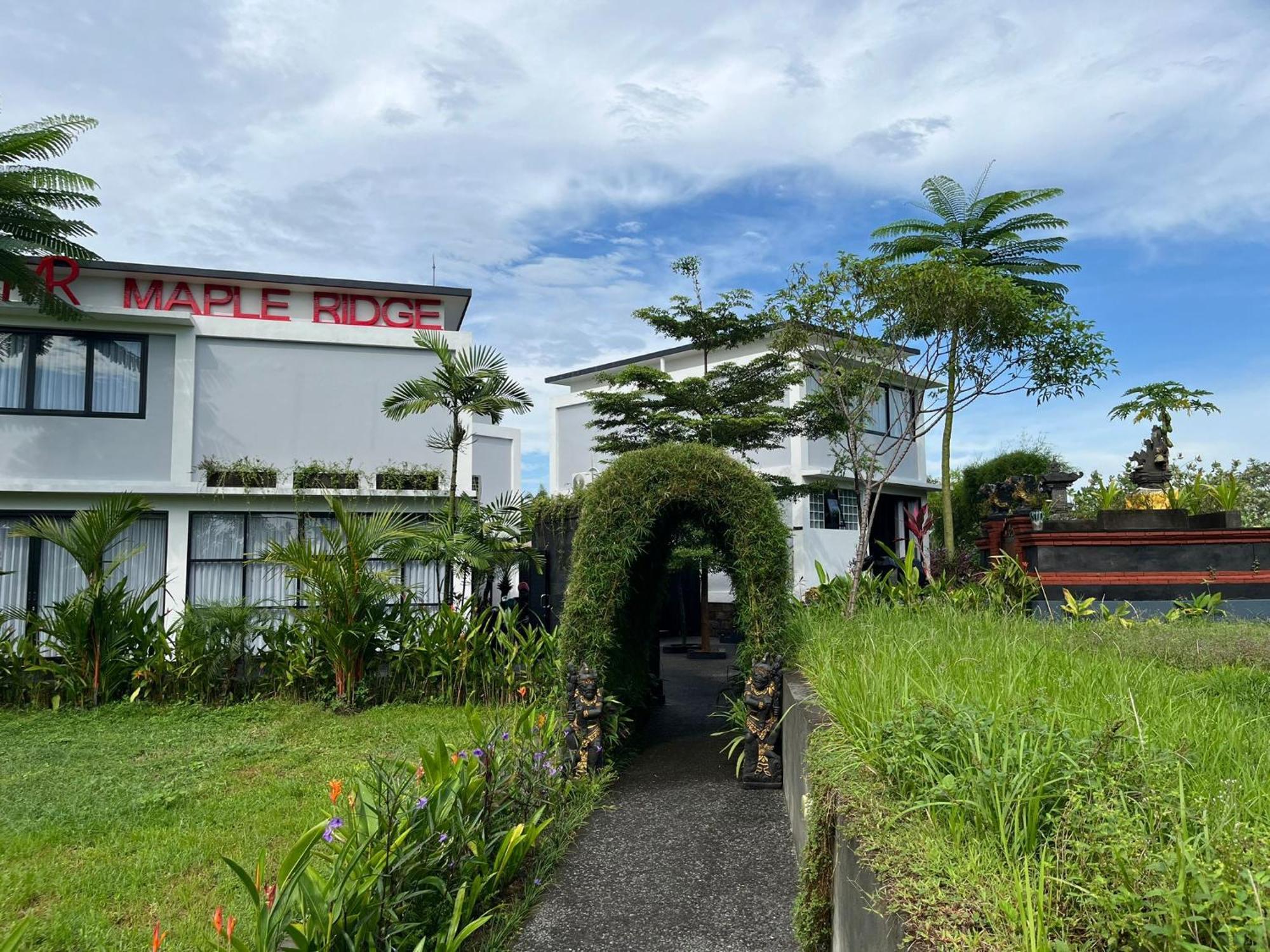 Maple Ridge Ubud Villas Bagian luar foto